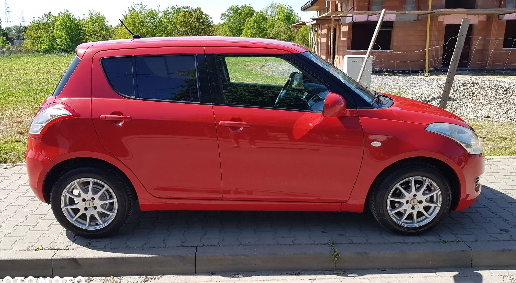 Suzuki Swift cena 25400 przebieg: 83000, rok produkcji 2011 z Proszowice małe 704